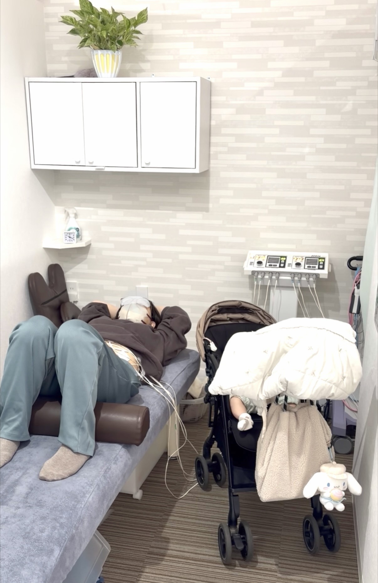 アクル整骨院 | 症状別メニュー - ベビーカーEMS 55